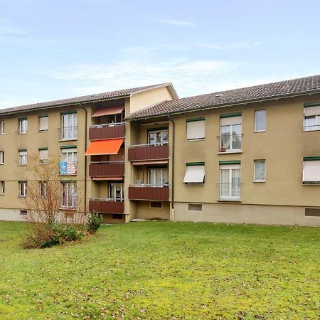 Cozy 2 Bedroom Apartment In Zúrich Exterior foto