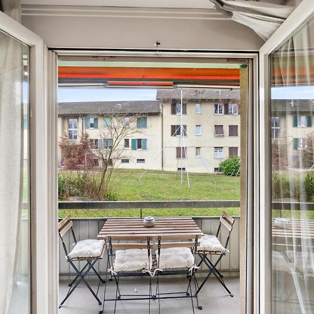 Cozy 2 Bedroom Apartment In Zúrich Exterior foto